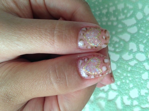 Pink leopard nail
